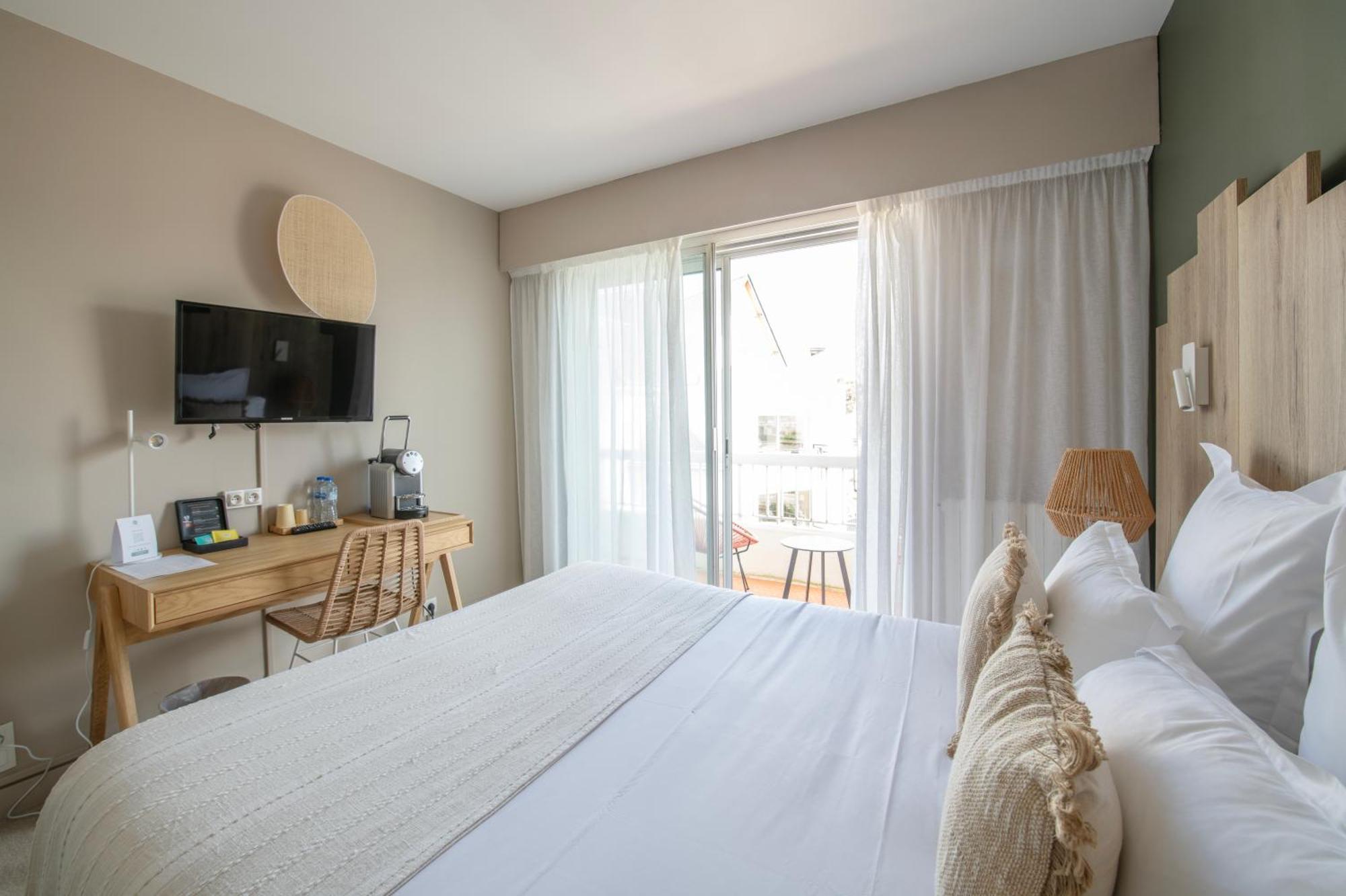 Hotel Bo & Mia La Baule-Escoublac Exteriör bild